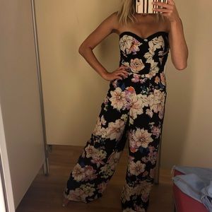 Black Floral Patterned Jumpsuit